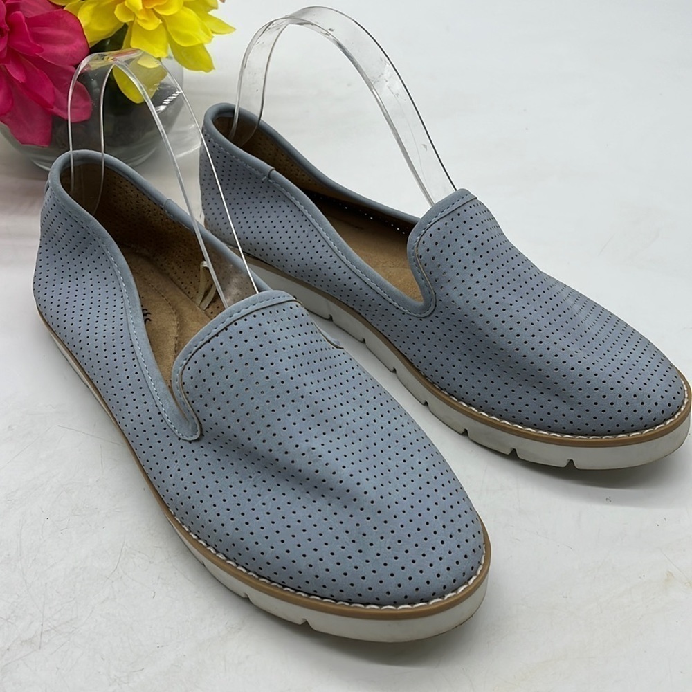 Cliffs by White Mountain light blue leather slip on Loafers. MCL2308B